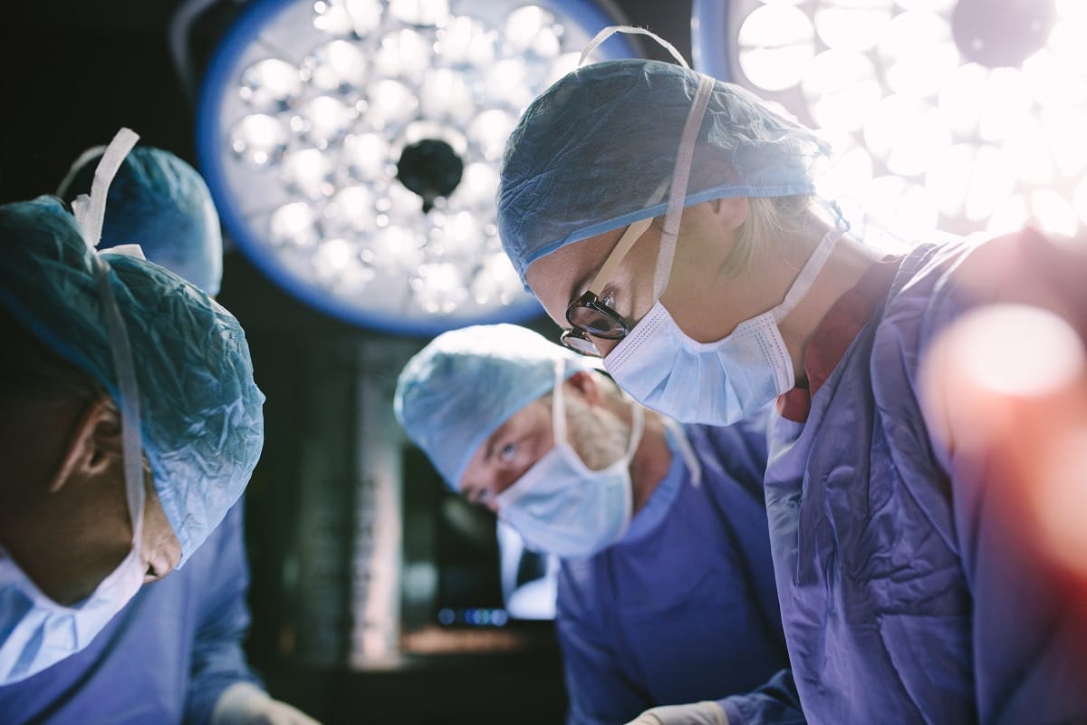 Surgery-Surgical-Error-Medical-Malpractice-Doctors.jpg