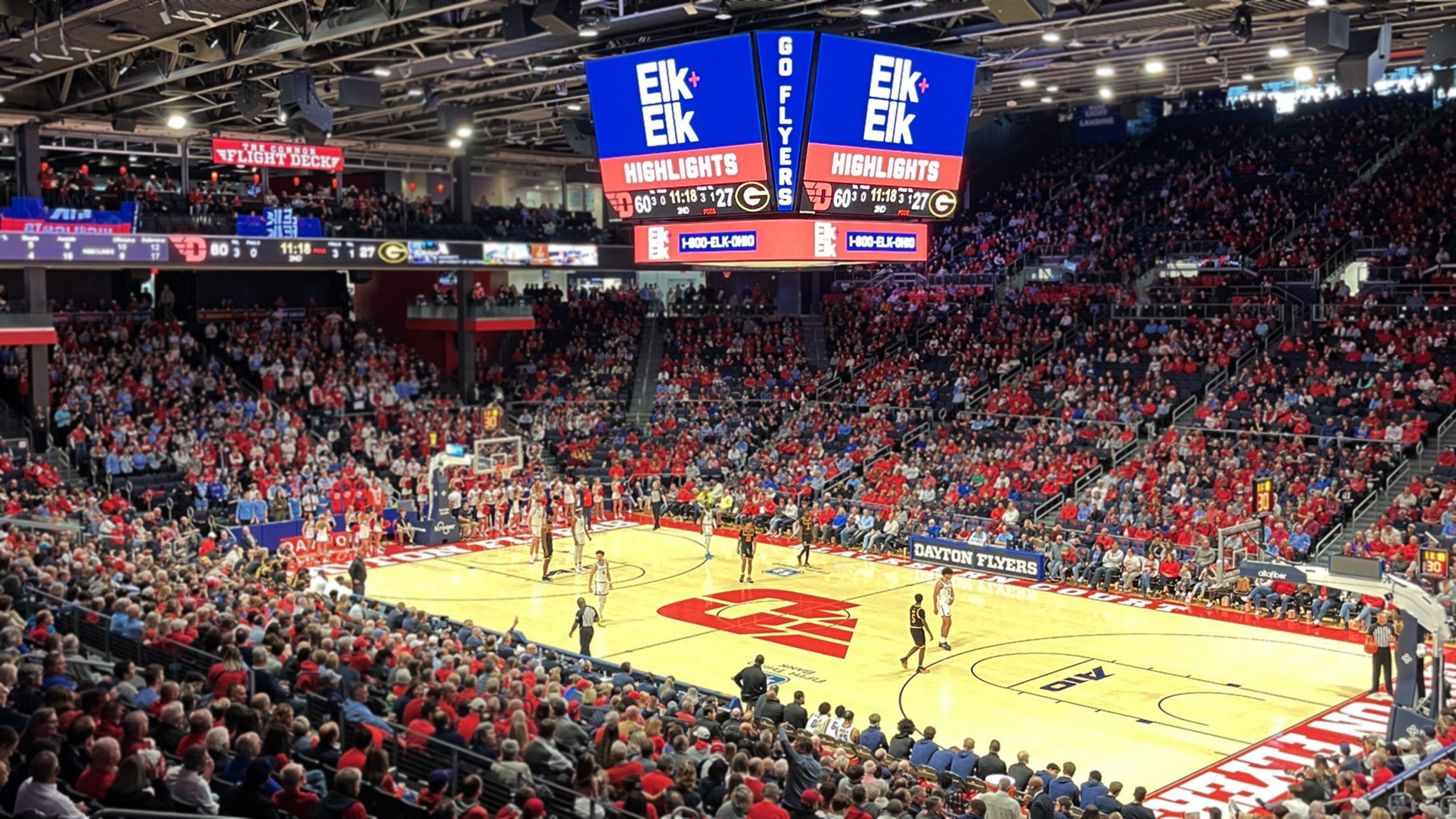 UD basketball Elk + Elk